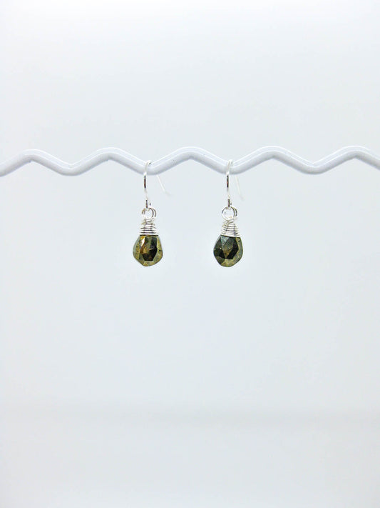 Chamomile: Pyrite Earrings - e657