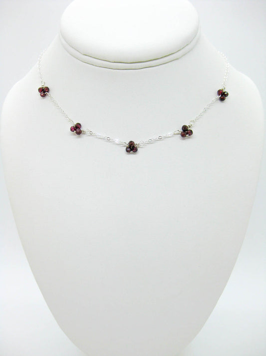 Hyacinth: Garnet Choker - n553