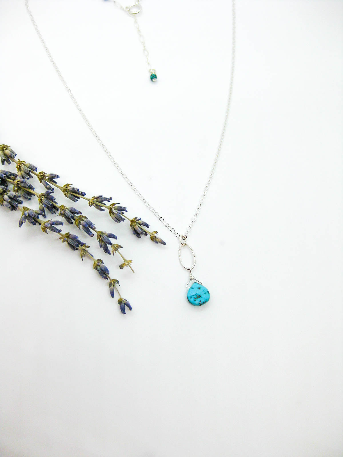 Chrysanthe: Turquoise Necklace - n555