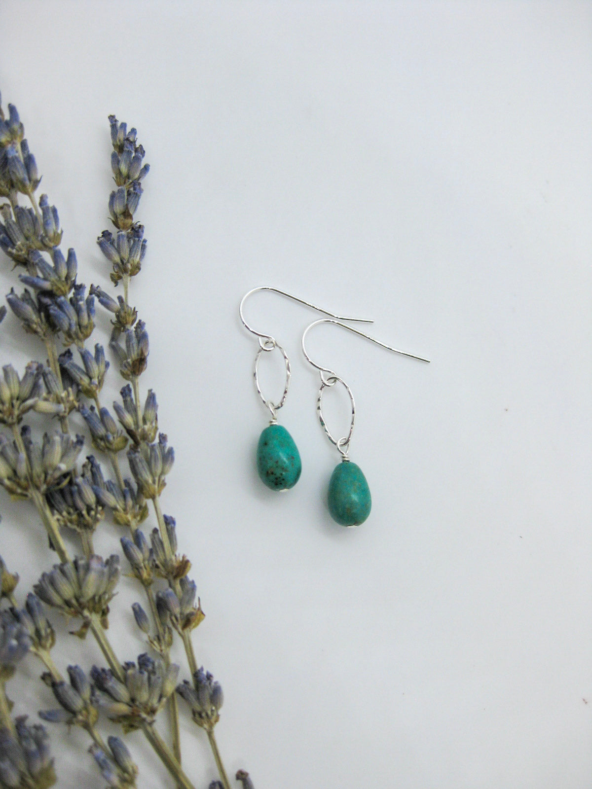 Chrysanthe: Turquoise Earrings - e587