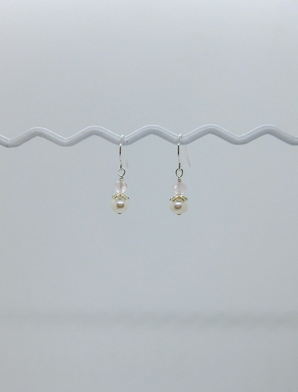 Heather: Rose Quartz Pearl Earrings - e600