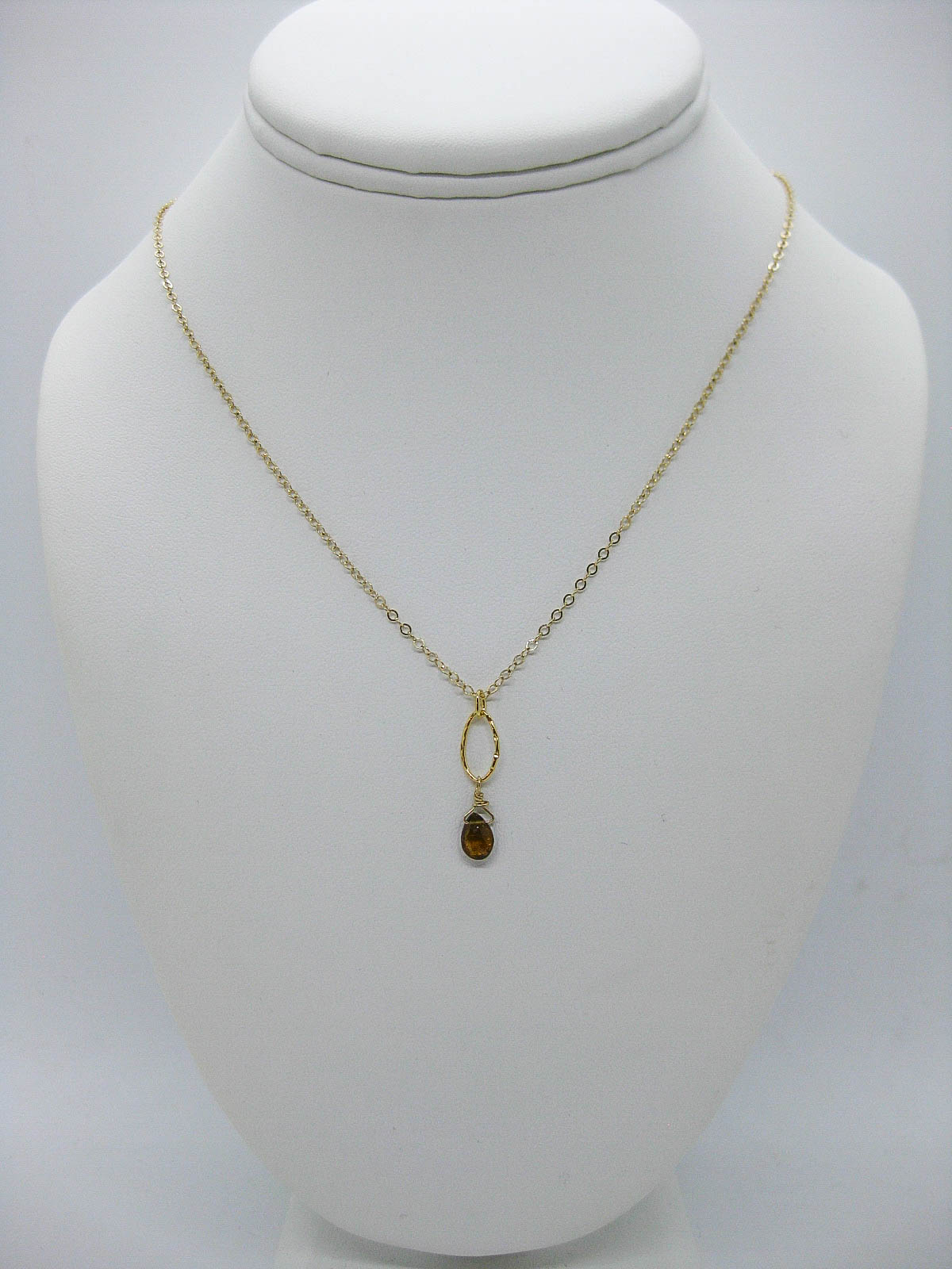 Chrysanthe: Tourmaline Necklace - n407